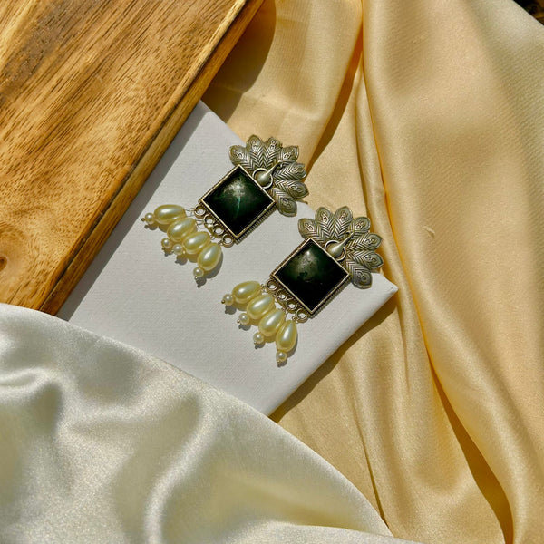 Black Morni Pearls Earrings