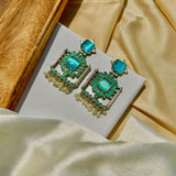 Mint Elegant Pearls Earrings