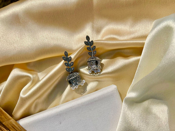 Cozy Cottage Earrings