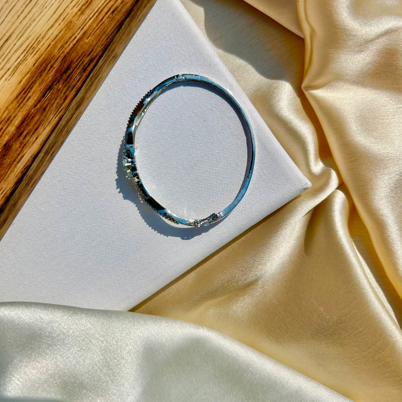 Mint DaisySilver Bracelet