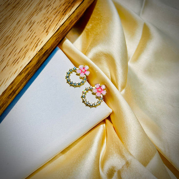 Mini Daisy Studs